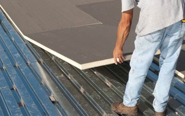 benefits of insulating East Cottingwith flat roofing